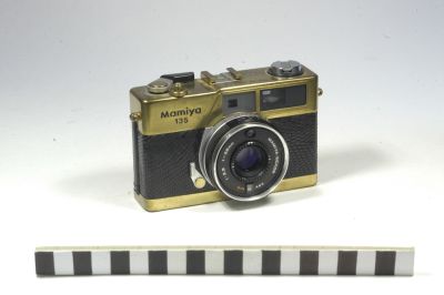 Mamiya 135 EE Special Edition nº 305
