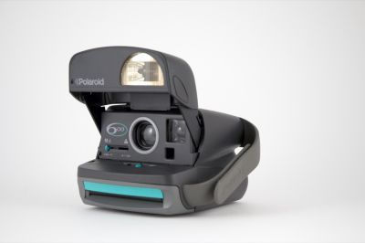 Polaroid 600 Round Instant Camera