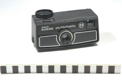 Câmara Kodak Instamatic 11