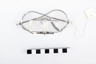 Lupen-Brille (Óculos de retoque)